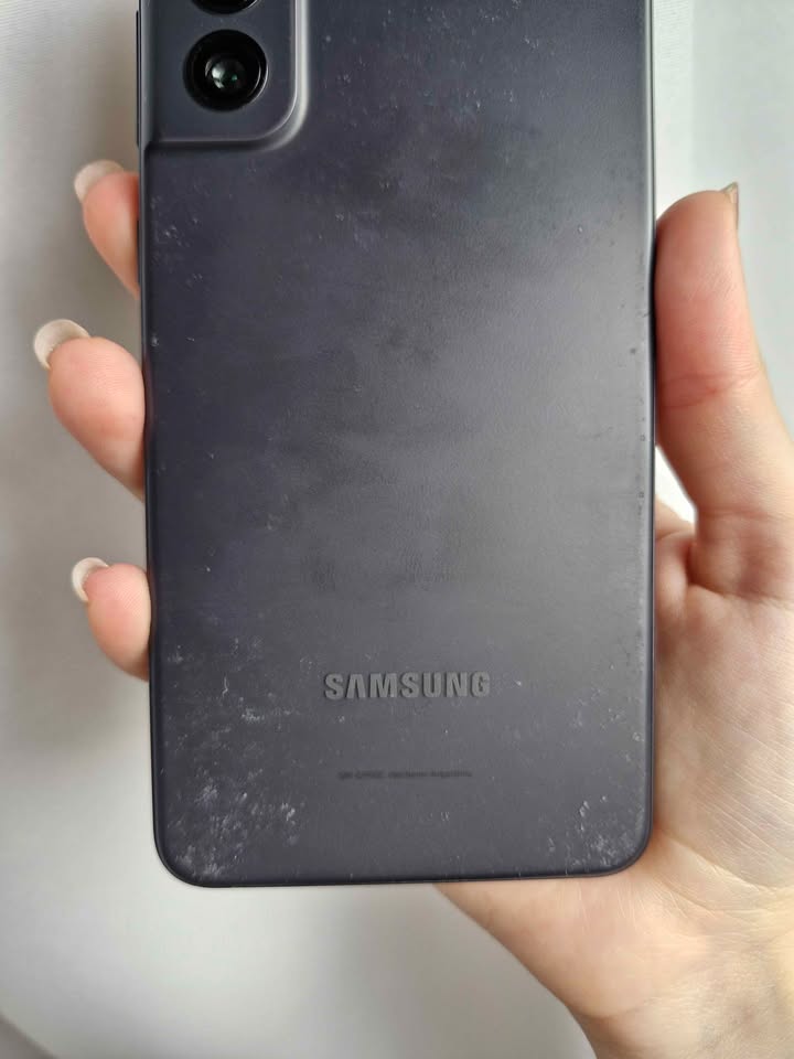 Vendo Samsung S21 FE 128GB / 6GB RAM
