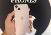 iphone 13 con accesorios