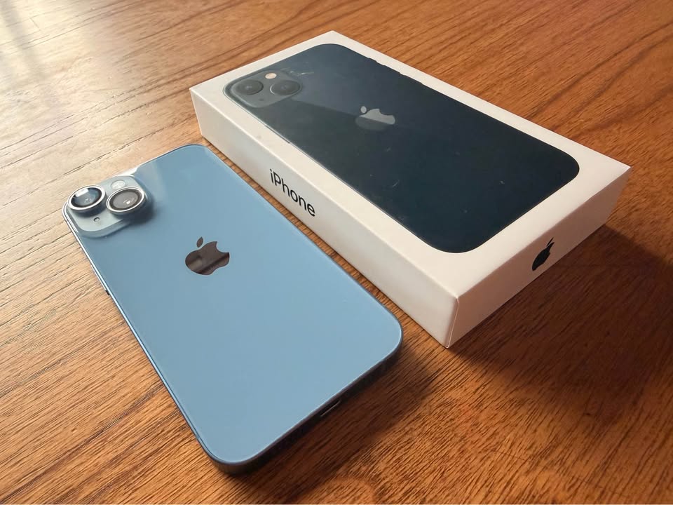IPhone 14 128gb caja completo batería 82%
