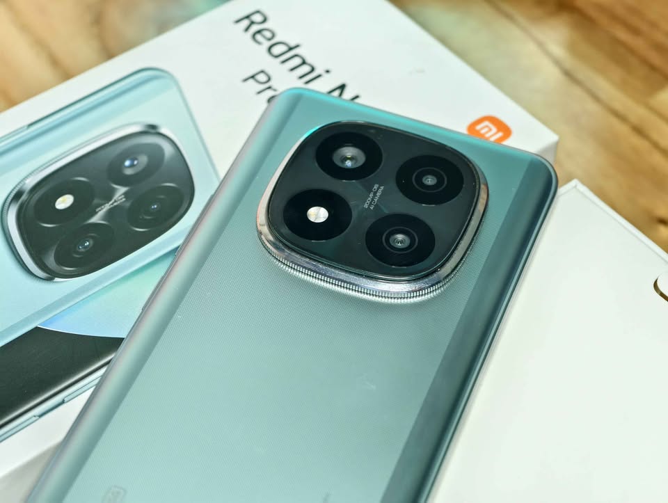 Xiaomi Redmi Note 14 Pro+ 5G 12/512GB Impecable