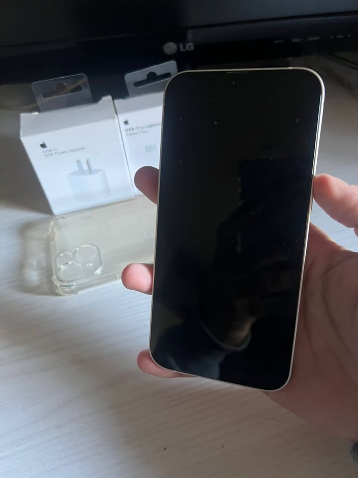 LIQUIDO YA iphone 13 como nuevo 128gb 85% impecablee