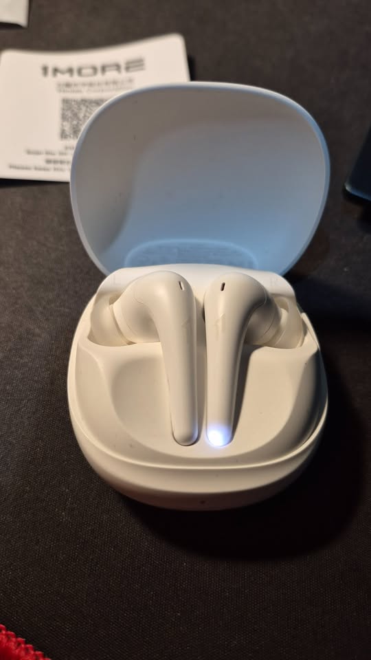 Auriculares ANC 1More Aero