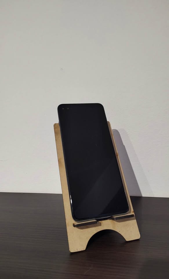 Motorola moto G100