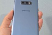 Samsung S10e Libre De Fabrica Para Cualquier Empresa 128gb De Almacenamiento 6gb De Ram