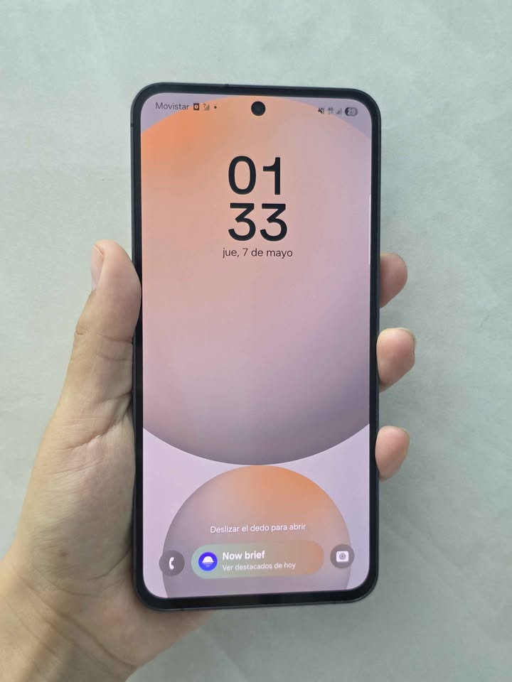 Samsung S24 FE Libre De Fábrica, 128gb De Almacenamiento 8gb De Ram.