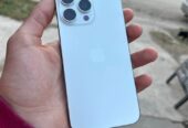 Vendo urgente Iphone 15 pro Max 512gb