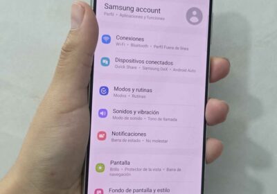 Samsung S21 FE Solo WiFi, 128gb De Almacenamiento 6gb De Ram.