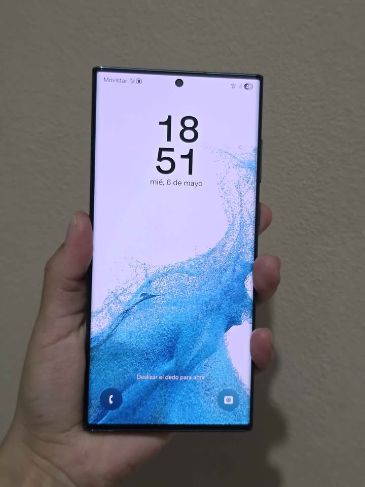 Samsung S22 Ultra Libre De Fabrica Para Cualquier Empresa 256gb De Almacenamiento 12gb De Ram