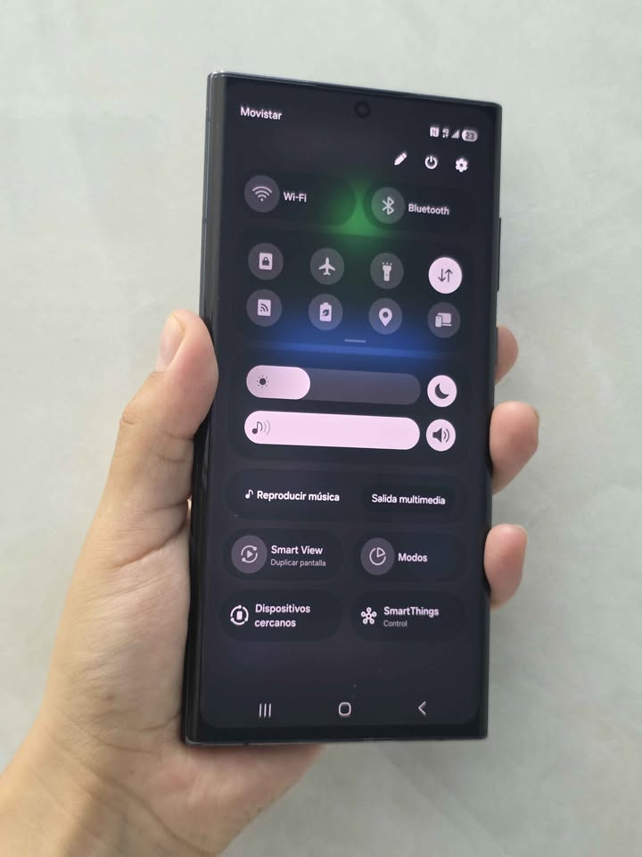 Samsung S22 Ultra Libre de fábrica, 128gb De Almacenamiento 8gb De Ram.