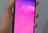 Samsung S10e Libre De Fabrica Para Cualquier Empresa 128gb De Almacenamiento 6gb De Ram