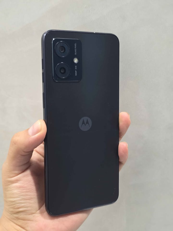 Motorola G54 5g Libre Esim, 256gb de almacenamiento 8gb de ram.