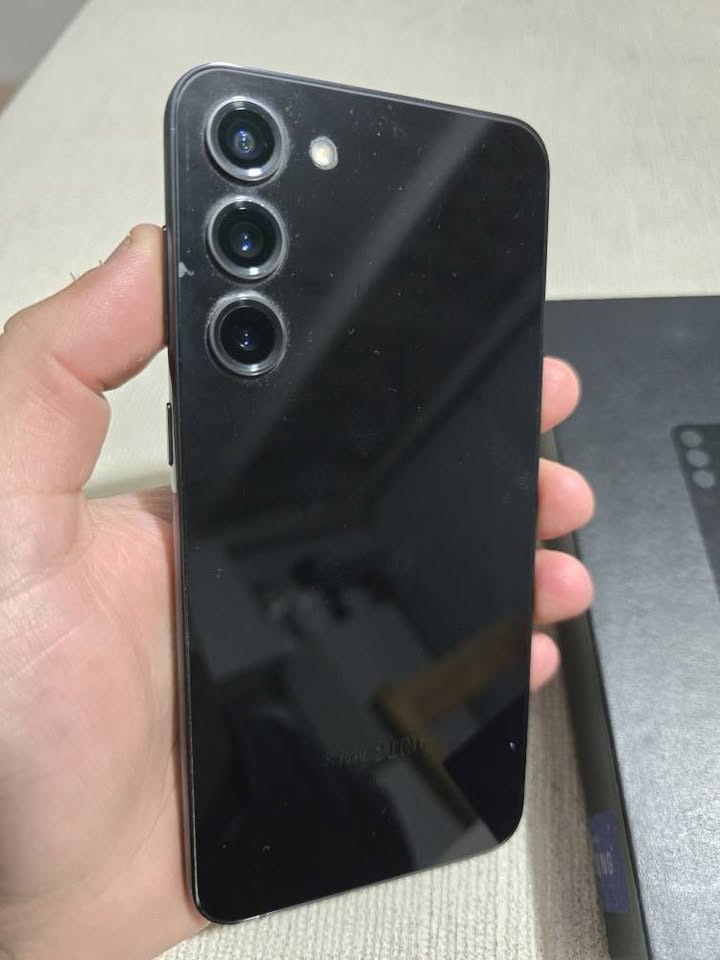 Samsung Galaxy S23 Plus 256gb – 8gb