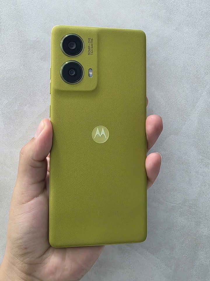 Motorola G85 5g Libre de fábrica, 256gb de almacenamiento 12gb de ram.