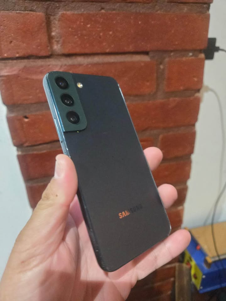 Samsung S22 128GB 8RAM Liberado Como Nuevo