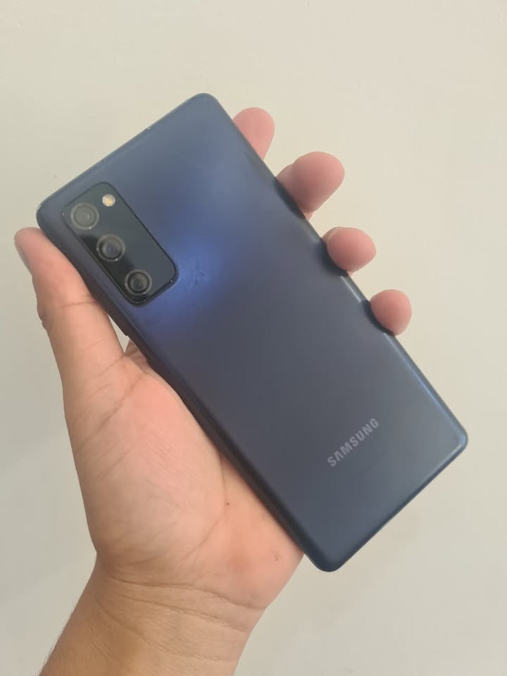 SAMSUNG S20 FE 128 GB