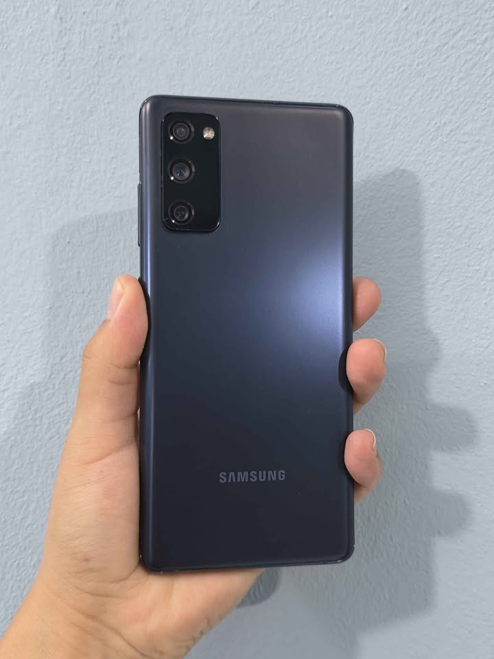 Samsung S20 FE 5G Solo WiFi 128gb De Almacenamiento 6gb De Ram