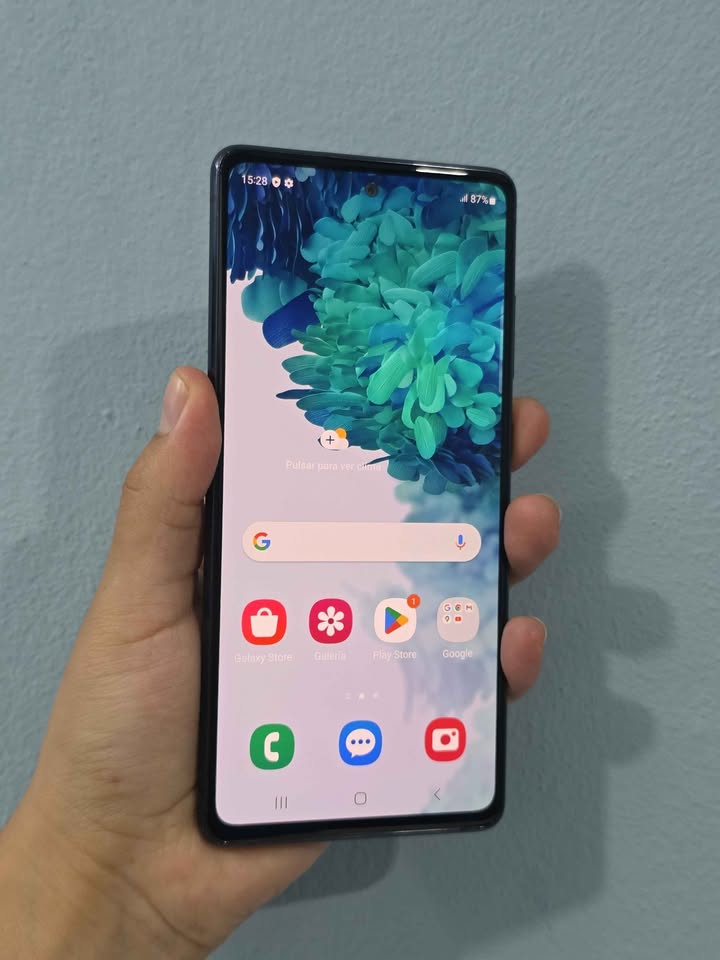 Samsung S20 FE 5G Solo WiFi 128gb De Almacenamiento 6gb De Ram