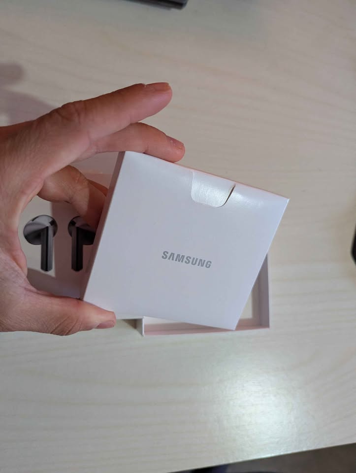 Samsung Galaxy Buds 3