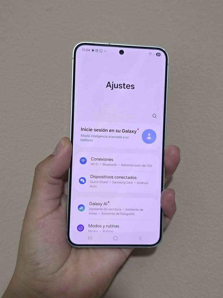 Samsung S25 Libre De Fabrica Para Cualquier Empresa 256gb De Almacenamiento 12gb De Ram