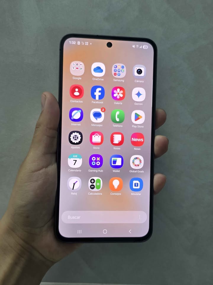 Samsung S24 FE Libre De Fábrica, 128gb De Almacenamiento 8gb De Ram.