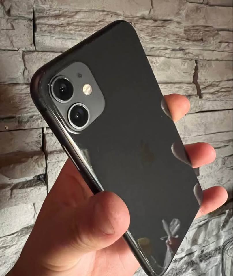 iPhone 11 64GB Liberado 85% de batería en excelente estado