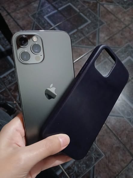 Vendo iPhone 12 PRO 256gb