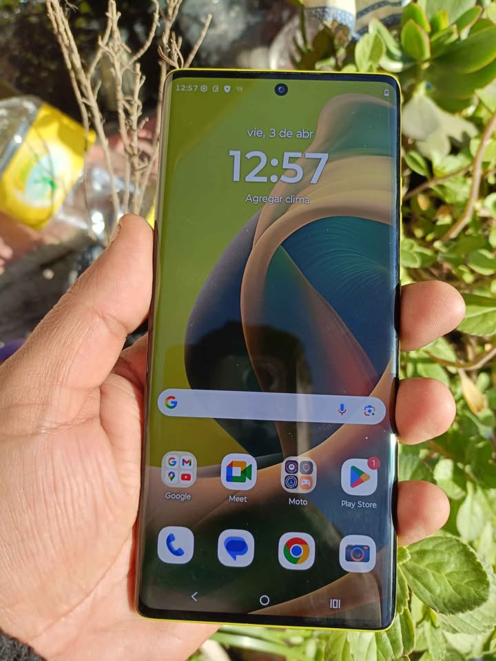 Moto G85″ impecable libre esim