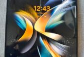 Samsung z fold 4