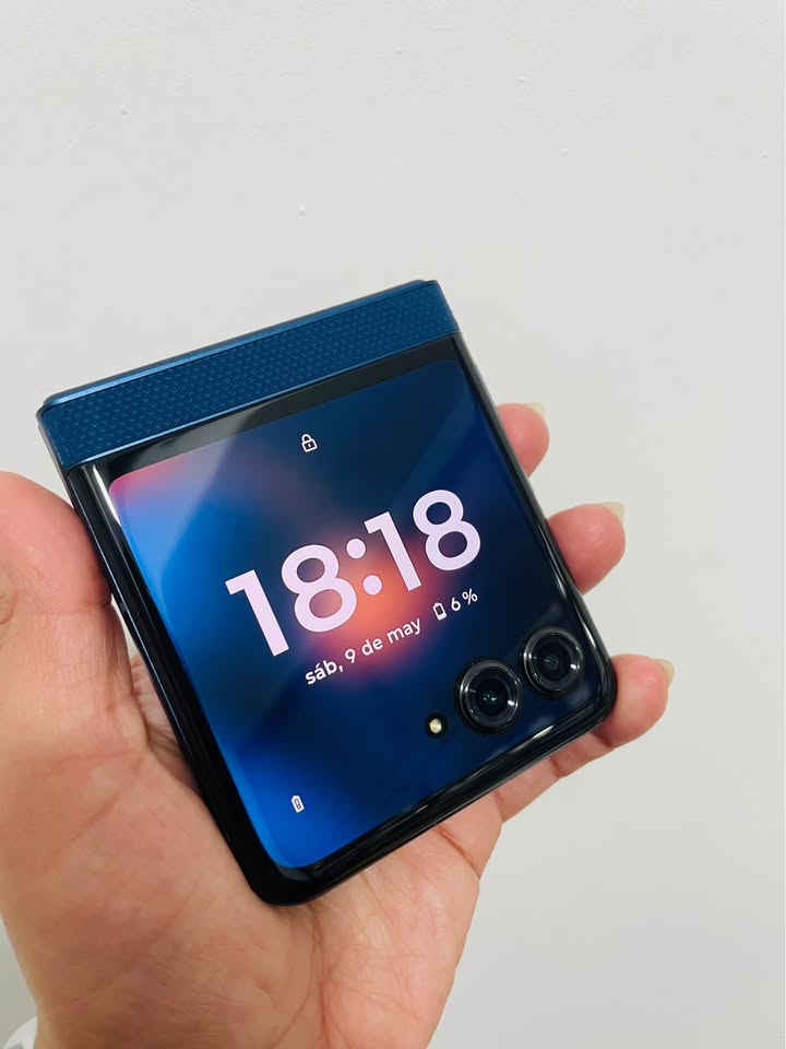 Moto razr 60 512 GB Libre de fábrica ✅