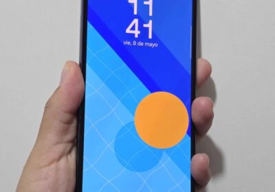 Samsung Zflip4 Libre de fábrica para cualquier empresa solo esim 256gb de almacenamiento 8gb de ram