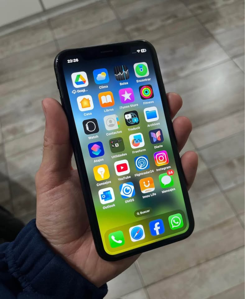 iPhone XR 256GB Liberado 76% de batería en excelente estado