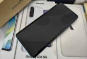 Moto edge 40 neo 12/256gb en caja con cargador original de 68wats $315.000