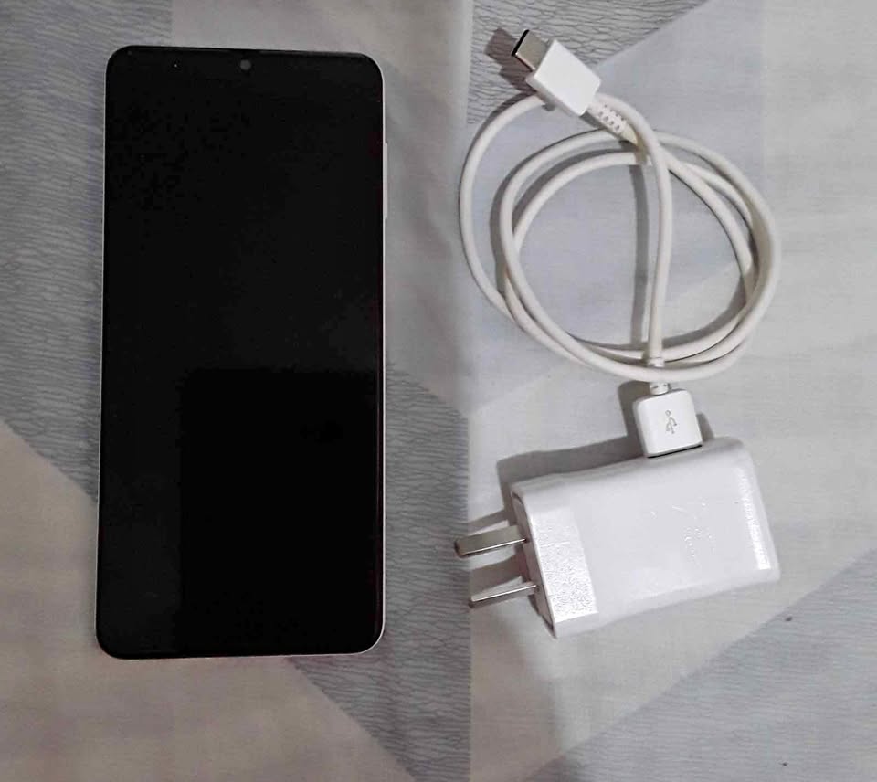 Samsung galaxy A22 4g – Impecable + cargador original