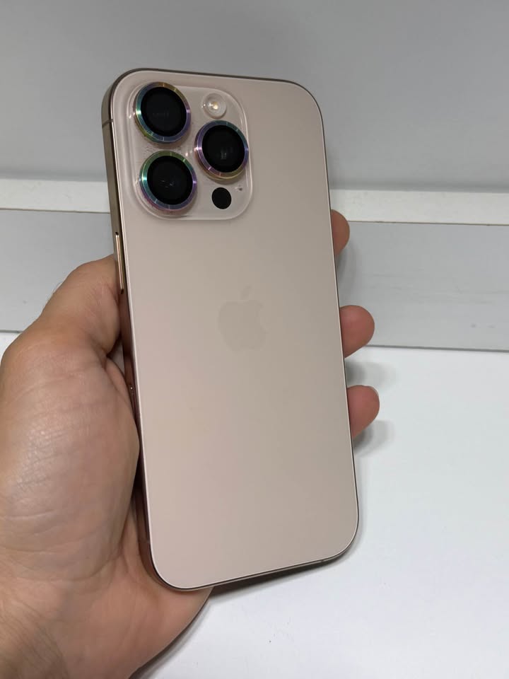 iPhone 16 pro 256gb esim 🍎📲 100% 🔋 único dueño un año de uso Cable y caja original
