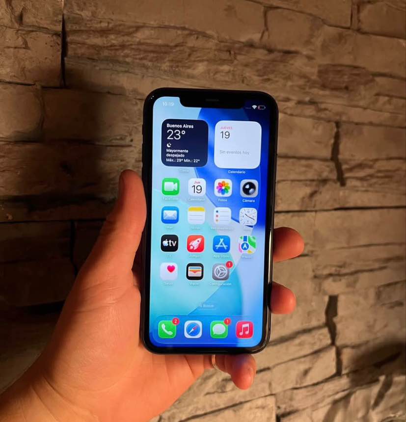 iPhone 11 64GB Liberado 85% de batería en excelente estado