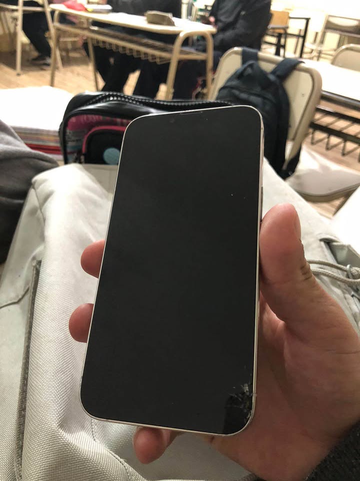 iPhone 13pro escucho ofertas y permuta