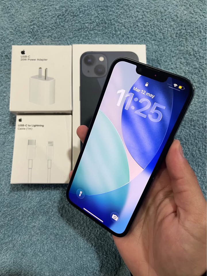 iPhone 13 129gb 79% bat impecable e