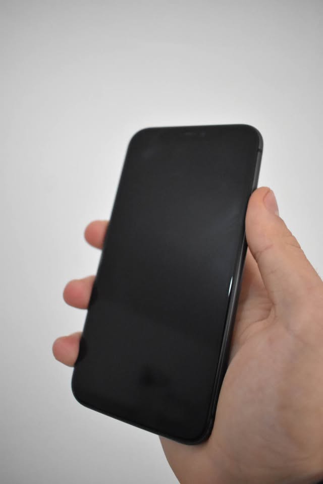 LIQUIDO‼️iPhone 11 64 gb 84% bat🔋