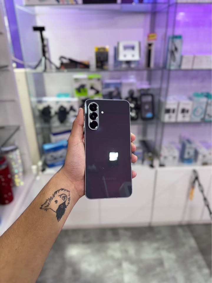 Samsung A56