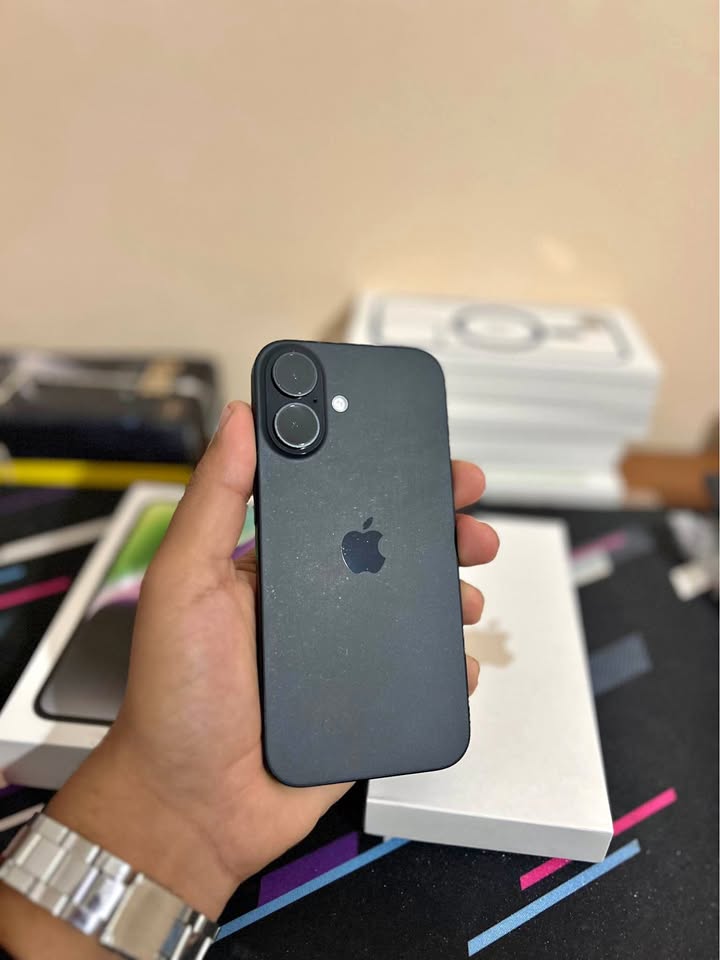 iPhone 16 128gb