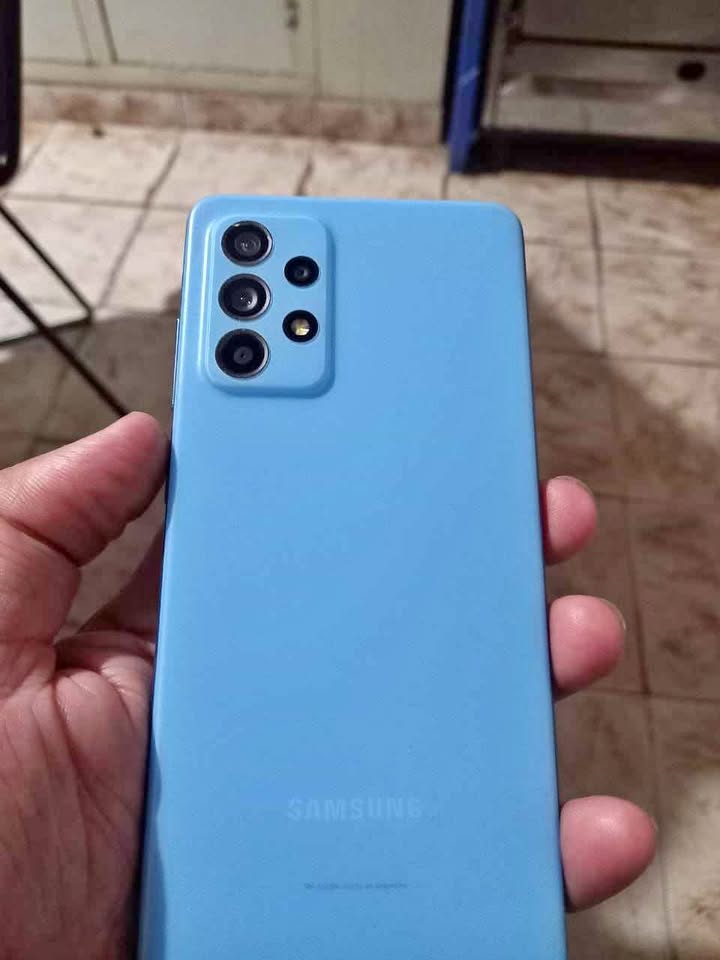 Samsung A52