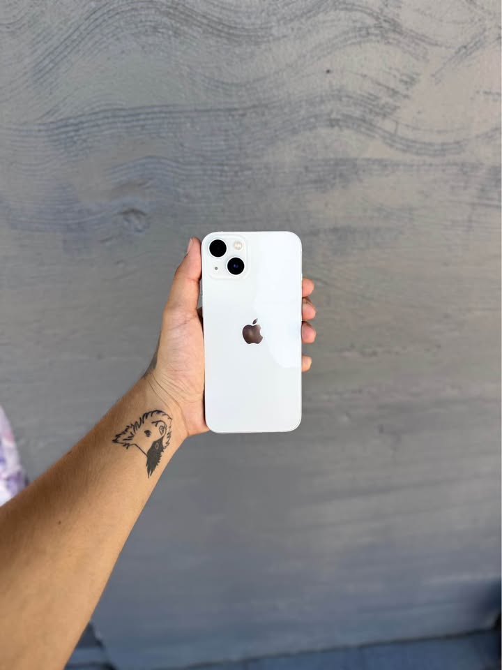 iPhone 13