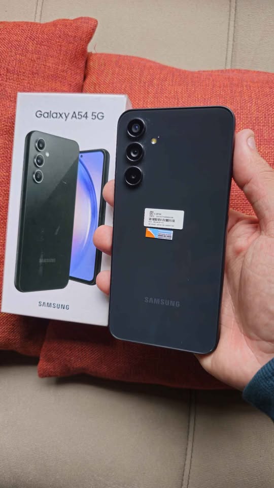 Vendo Samsung A54 libre 5G 128gb 8ram IMPECABLE , NO PERMUTO