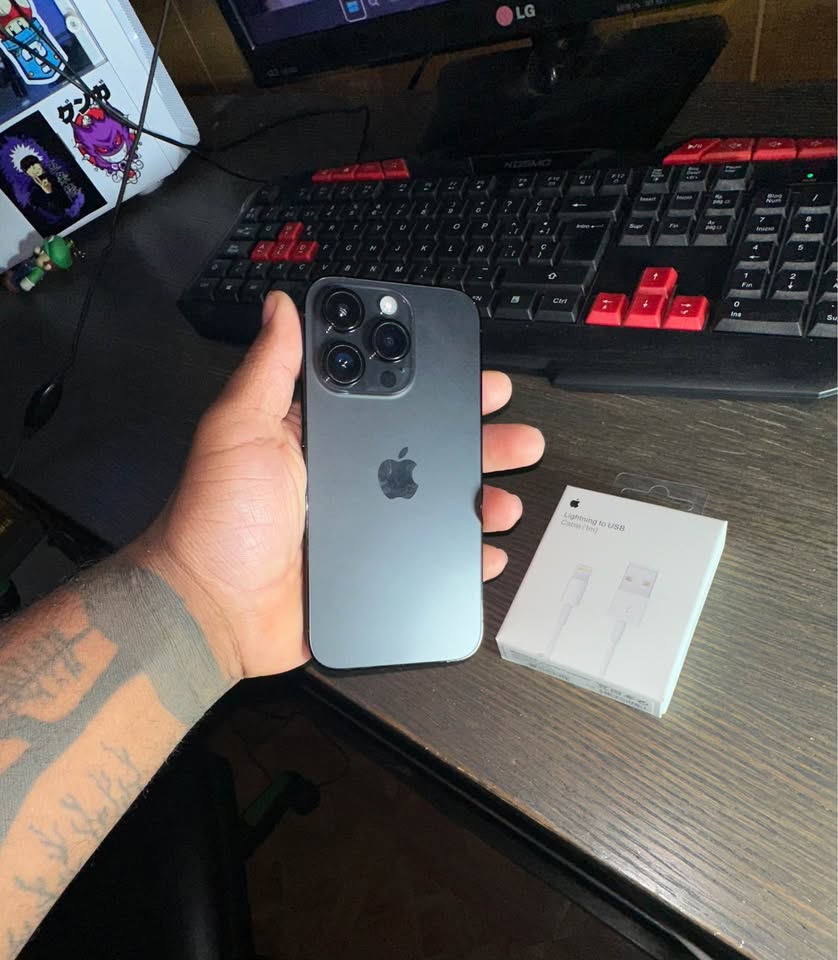 iPhone 14 Pro de 128 Gg y 92 de batería libre