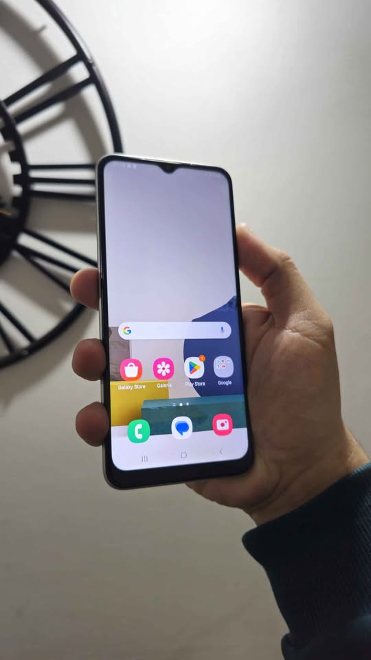 Vendo Samsung A22 libre 5G 128gb 4ram huella nfc , NO PERMUTO