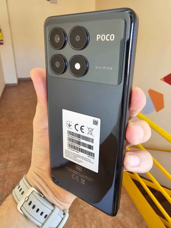 Poco X6 Pro de 512Gb y 12 De Ram. Libre de fabrica. Impecable sin detalles!