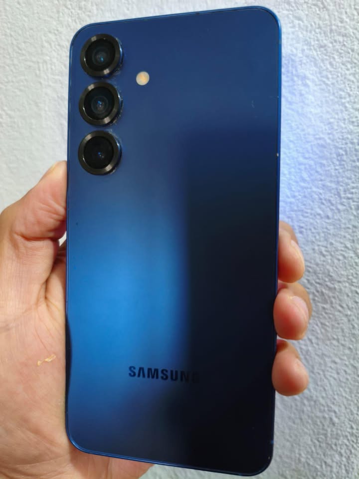 Samsung s25