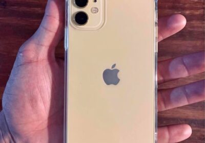 •Solo vendo, iPhone 11 •Batería original: 🔋 •128GB de memoria. •Libre de iCloud y empresa.