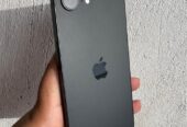 VENDO IPHONE 16e