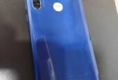 Motorola g8 📱64 gb 👌 Libre con detalle en la foto ! Funciona perfecramente ! Se retira por paterna